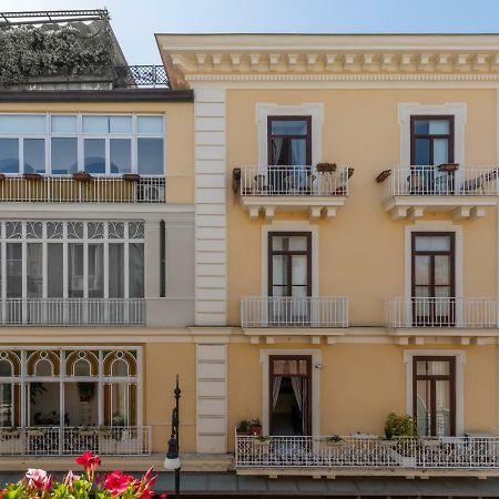 Palazzo Starace Hotel Соренто Екстериор снимка
