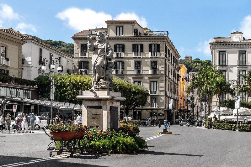 Palazzo Starace Hotel Соренто Екстериор снимка